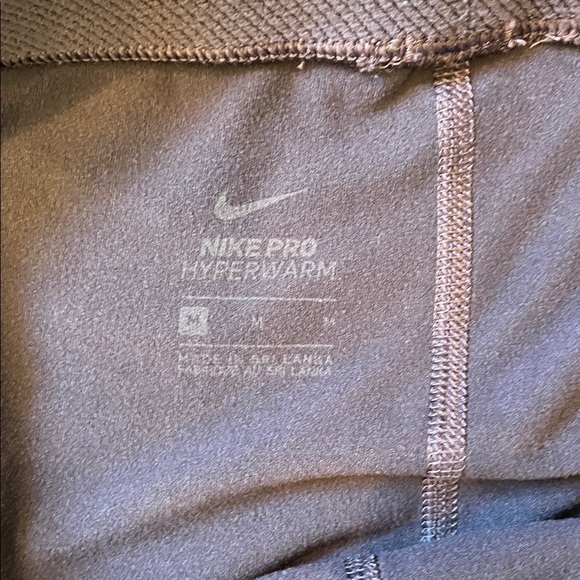 Nike women's running Leggings and running sweatshirt - Picture 4 of 7